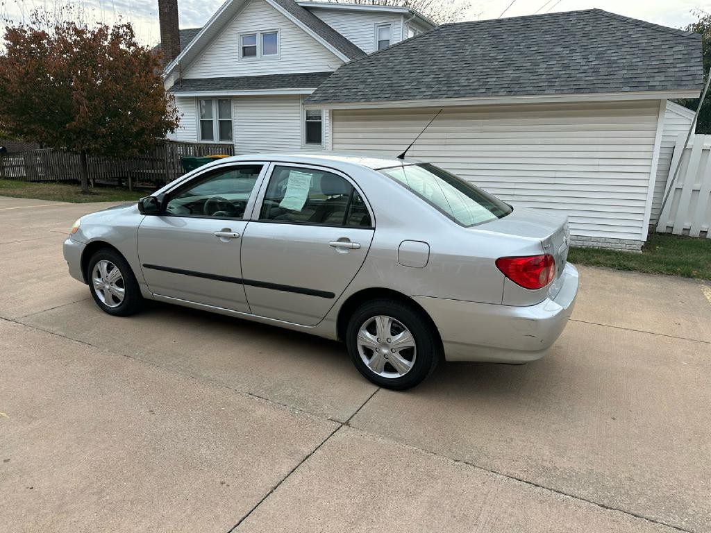2007 Toyota Corolla Image 8