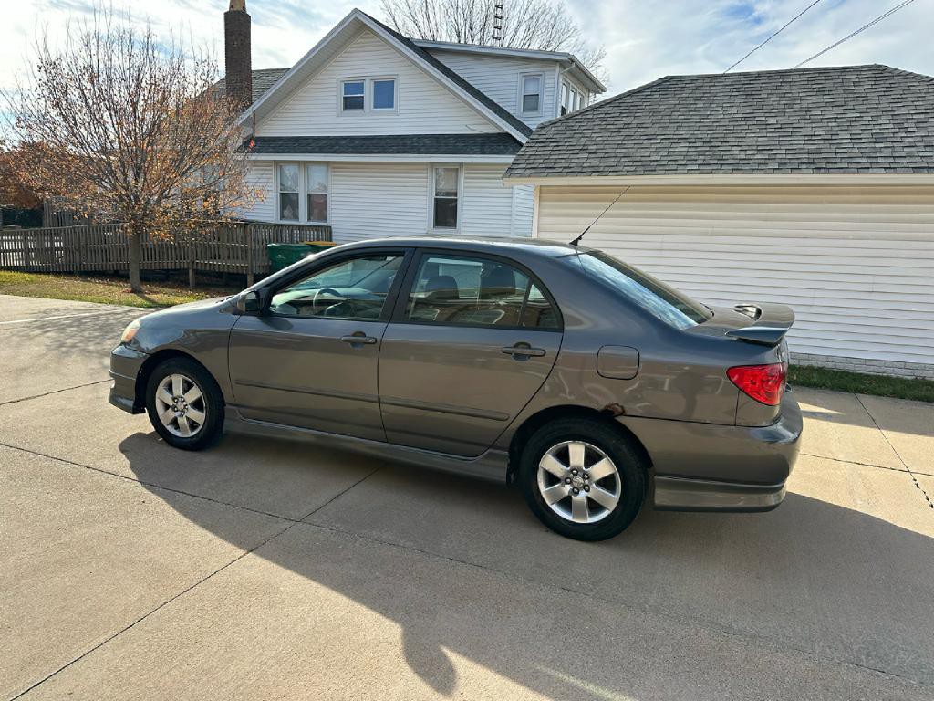 2007 Toyota Corolla Image 8