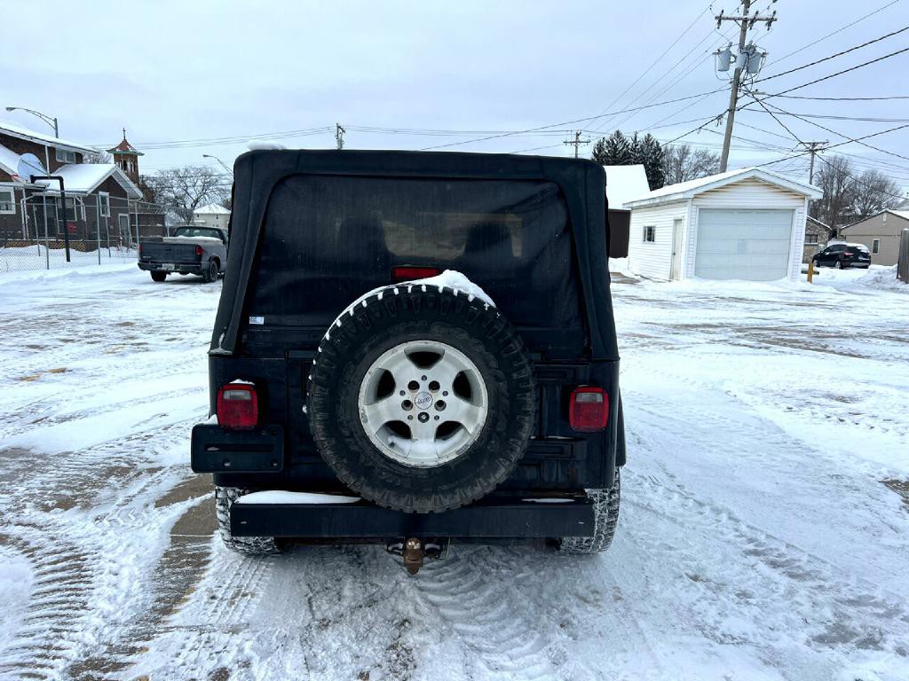 2005 Jeep Wrangler Image 6
