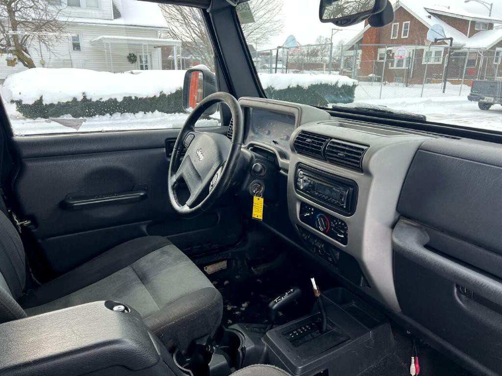 2005 Jeep Wrangler Image 14