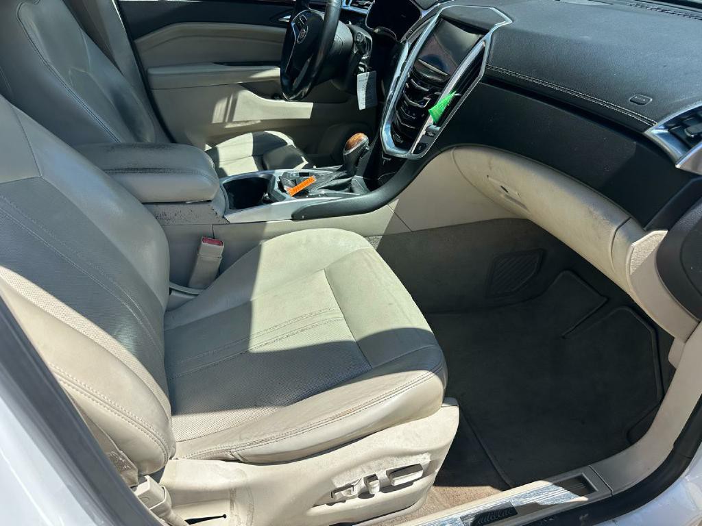 2013 Cadillac SRX Image 17