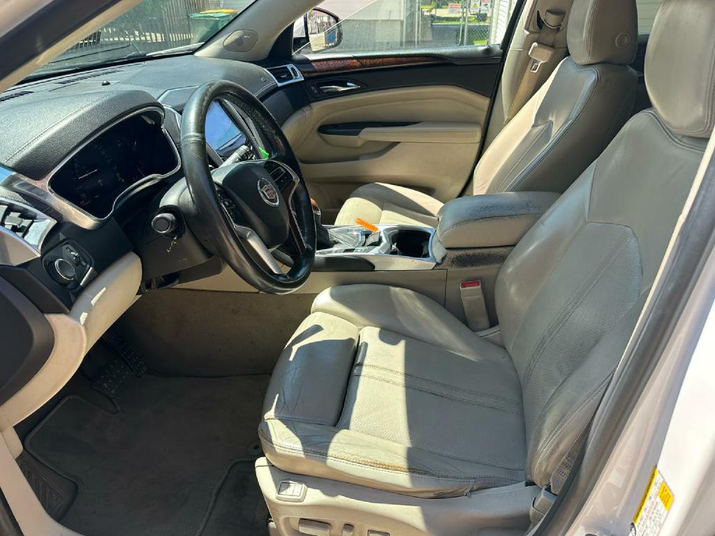 2013 Cadillac SRX Image 19