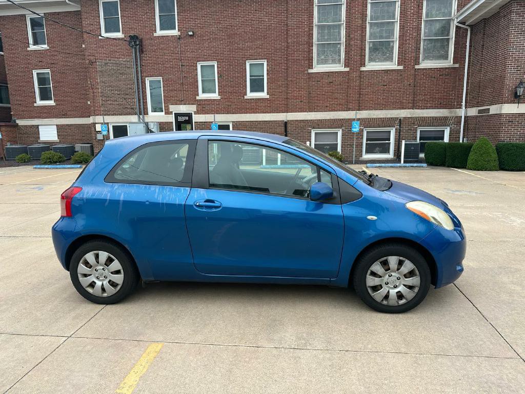 2008 Toyota Yaris Image 4