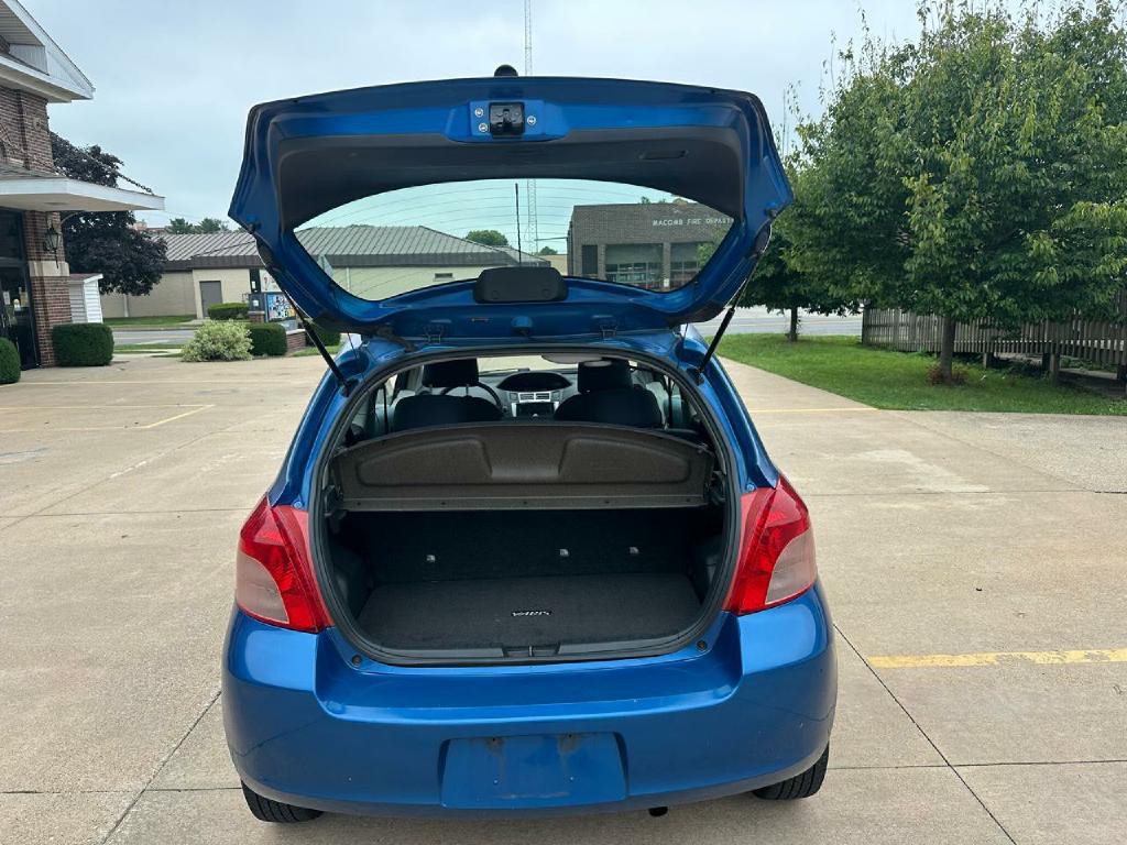 2008 Toyota Yaris Image 12