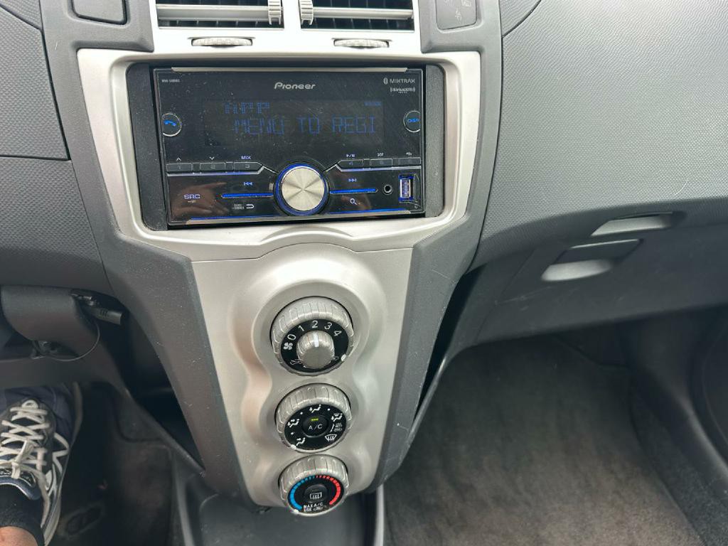 2008 Toyota Yaris Image 18