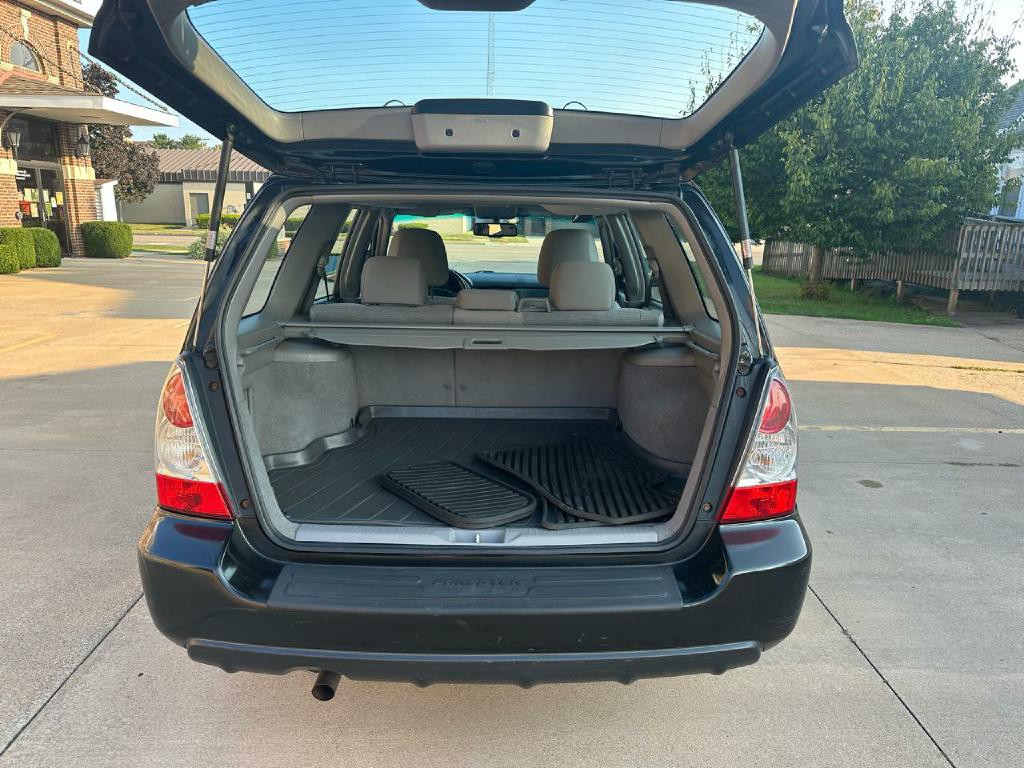 2008 Subaru Forester Image 12