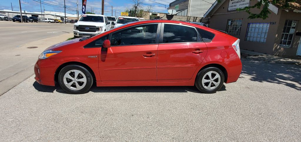 2012 Toyota Prius Image 3