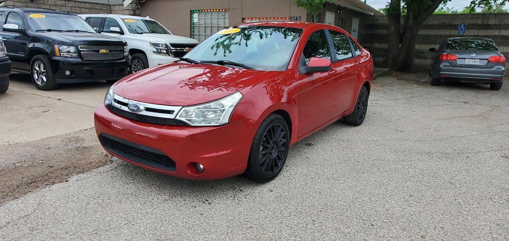 2010 Ford Focus Image 1