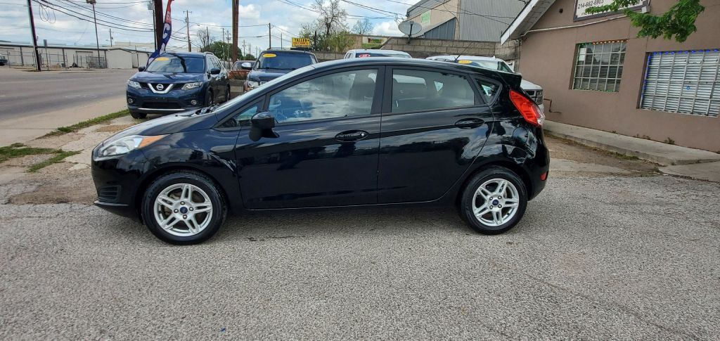 2018 Ford Fiesta Image 3