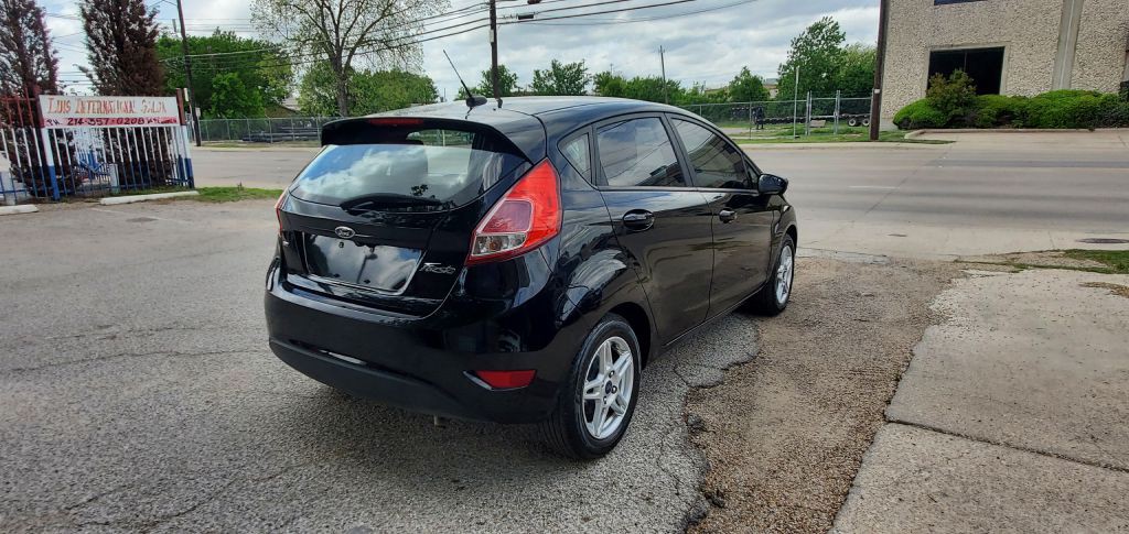 2018 Ford Fiesta Image 6