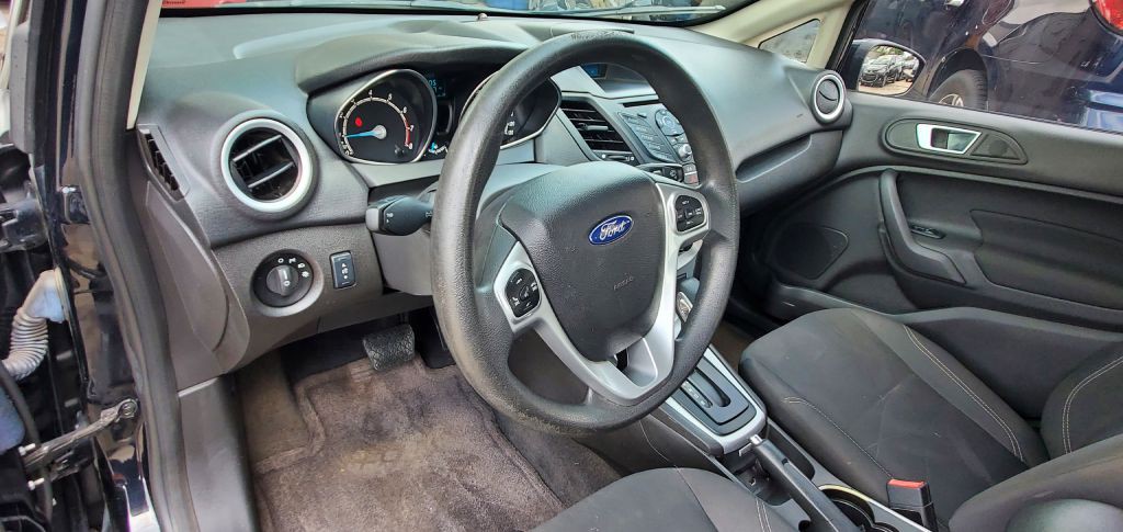 2018 Ford Fiesta Image 14
