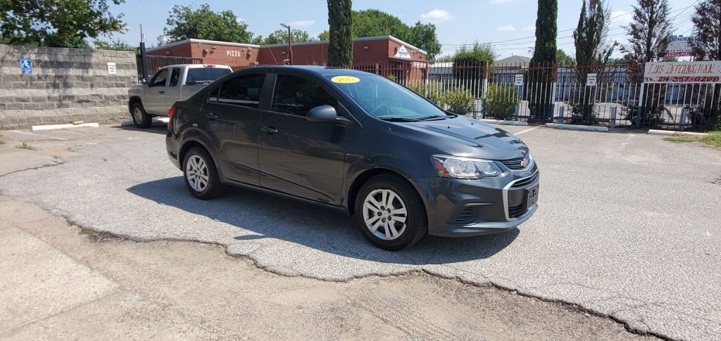 2017 Chevrolet Sonic Image 9