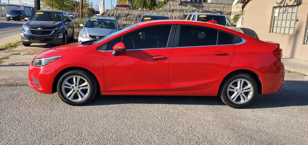 2016 Chevrolet Cruze Image 3