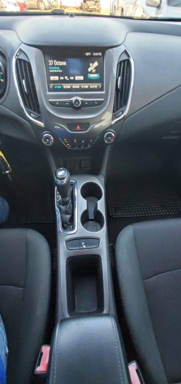 2016 Chevrolet Cruze Image 13