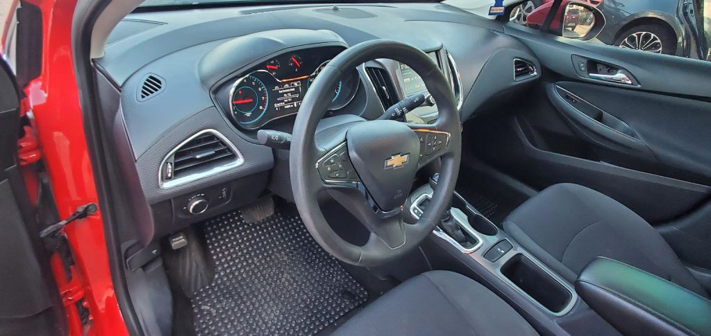 2016 Chevrolet Cruze Image 14