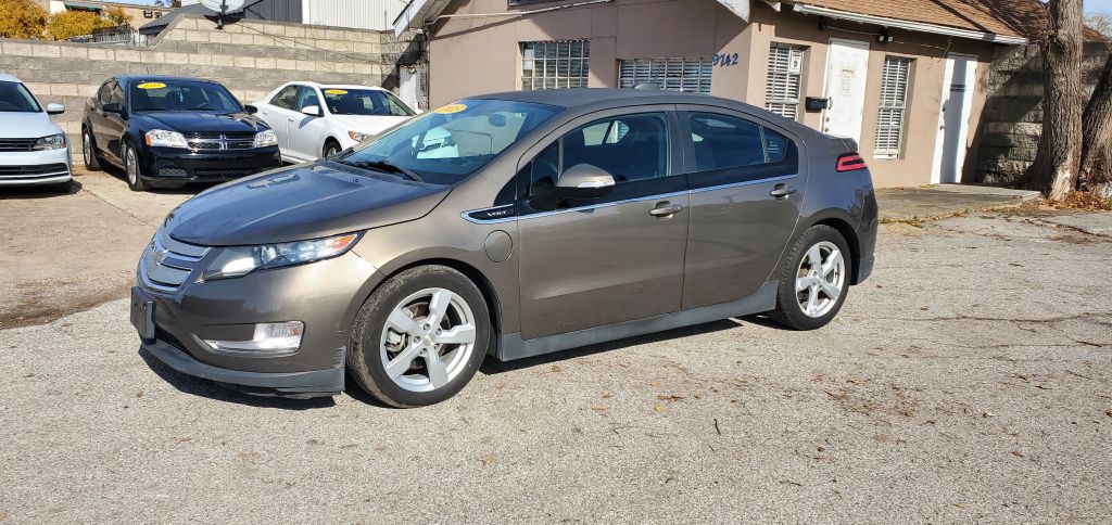 2015 Chevrolet Volt Image 2