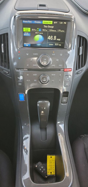 2015 Chevrolet Volt Image 13