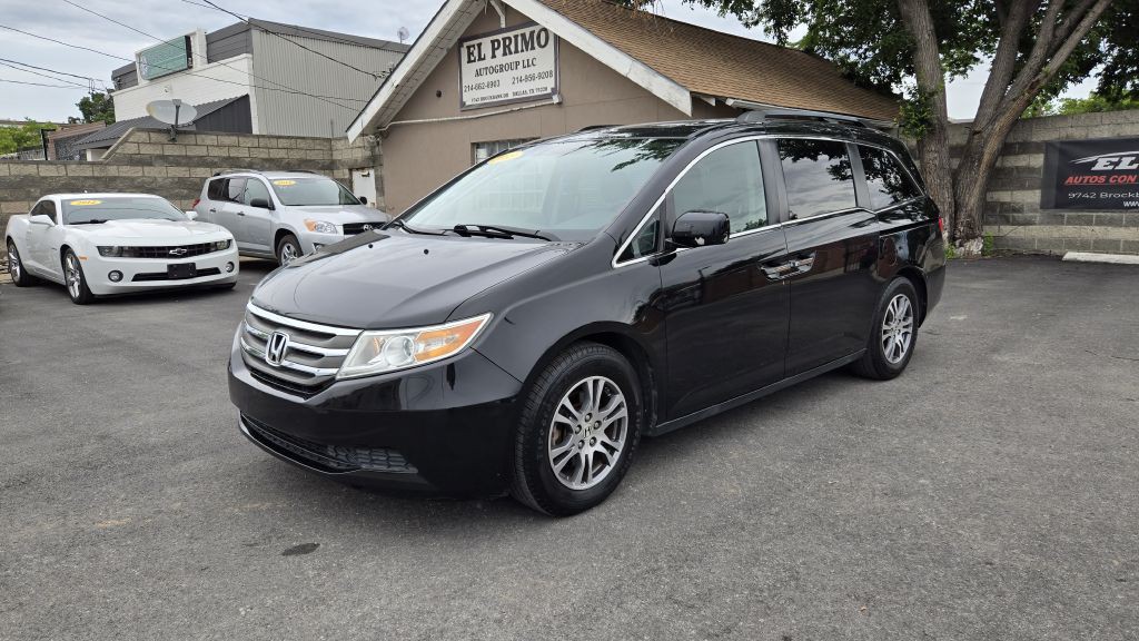2013 Honda Odyssey Image 2
