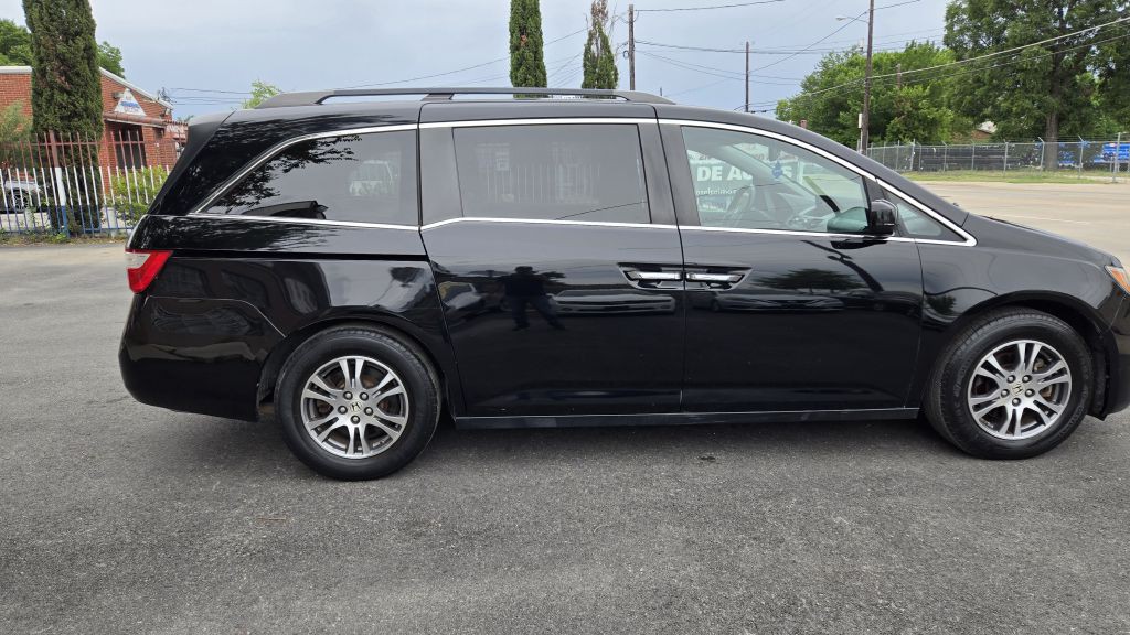 2013 Honda Odyssey Image 8
