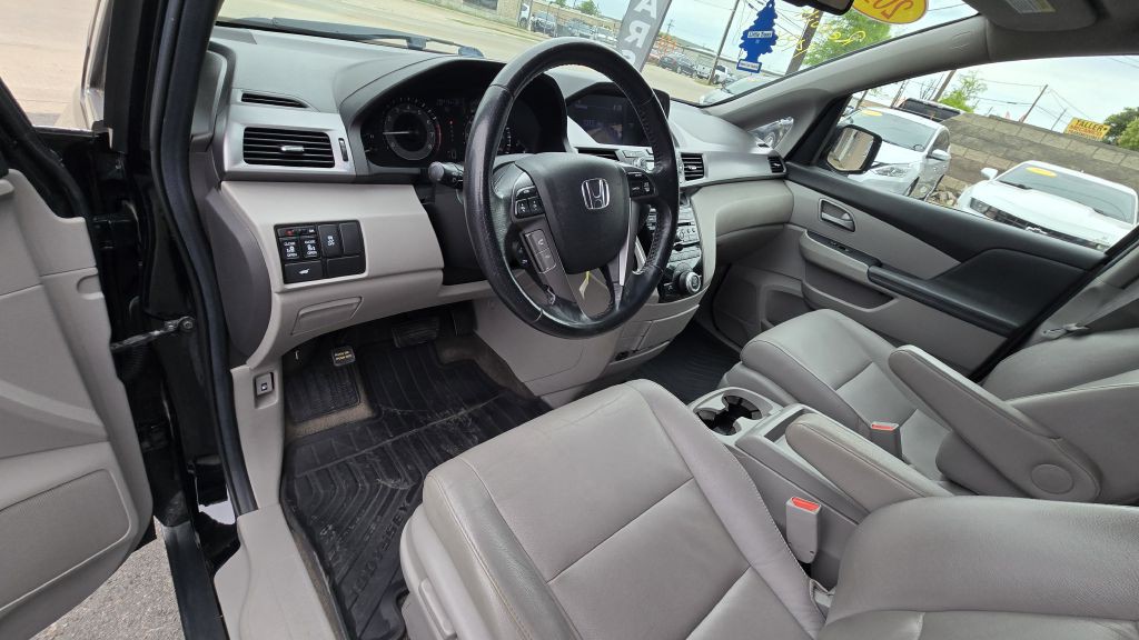 2013 Honda Odyssey Image 13