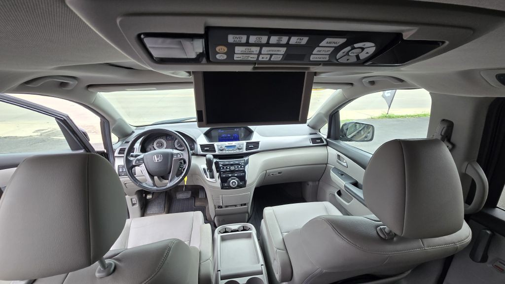 2013 Honda Odyssey Image 15