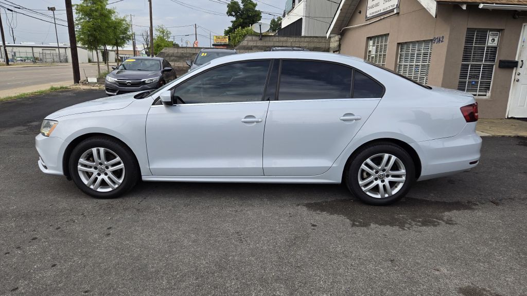 2017 Volkswagen Jetta Image 3