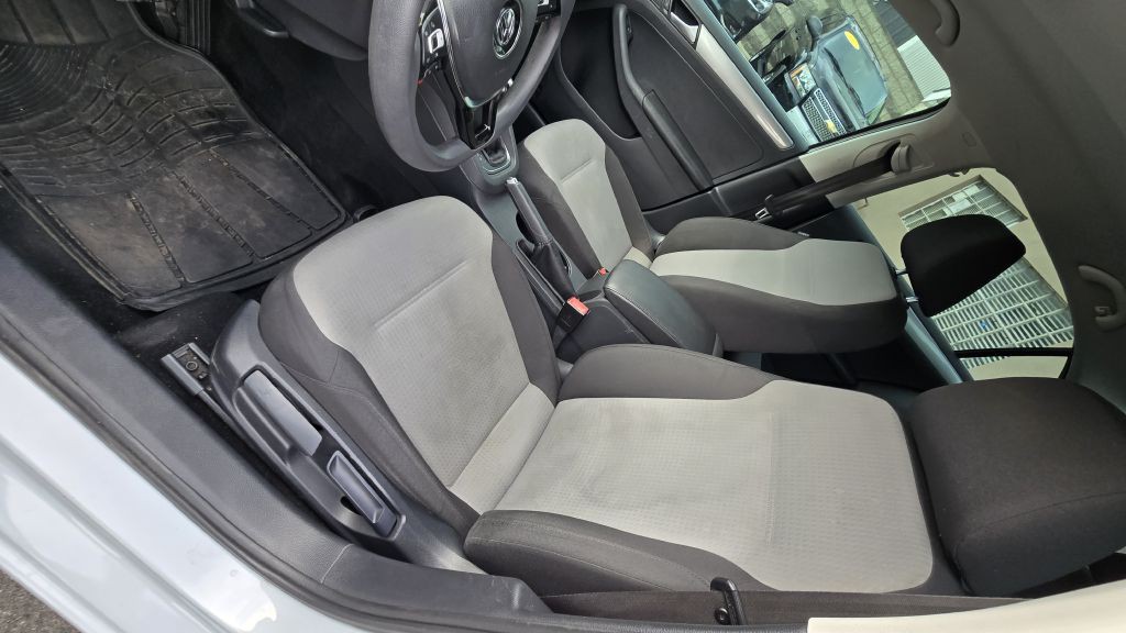 2017 Volkswagen Jetta Image 15