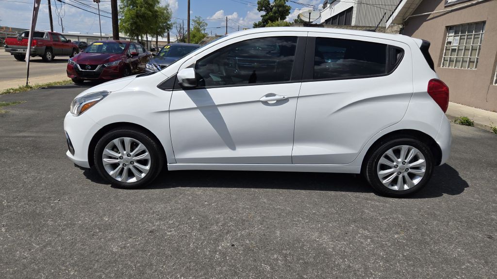 2017 Chevrolet Spark Image 3