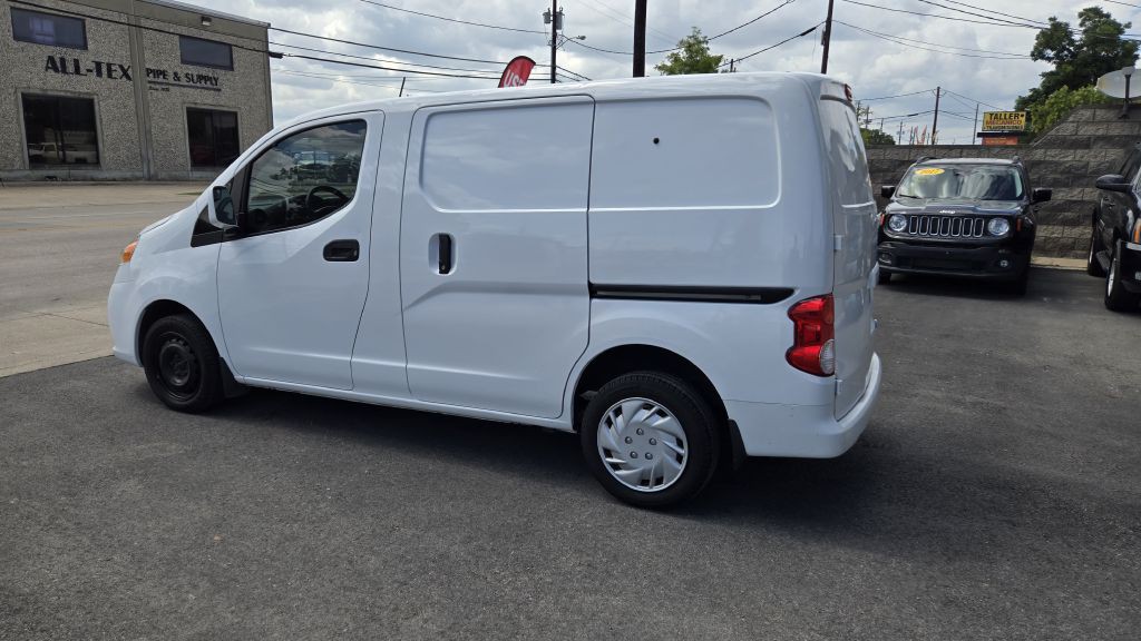 2019 Nissan NV200 Image 4