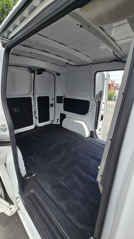 2019 Nissan NV200 Image 19