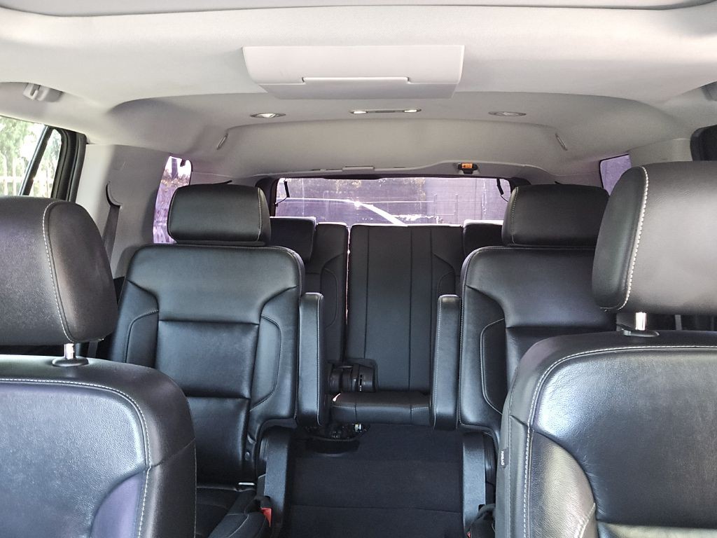 2019 Chevrolet Tahoe Image 16