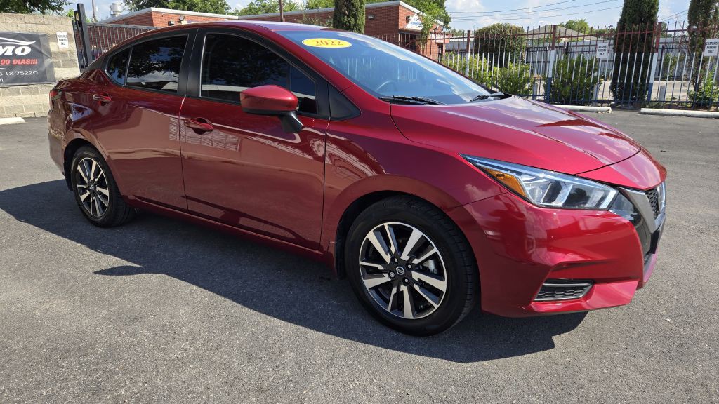 2022 Nissan Versa Image 9