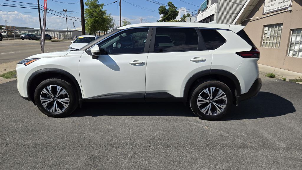 2023 Nissan Rogue Image 3