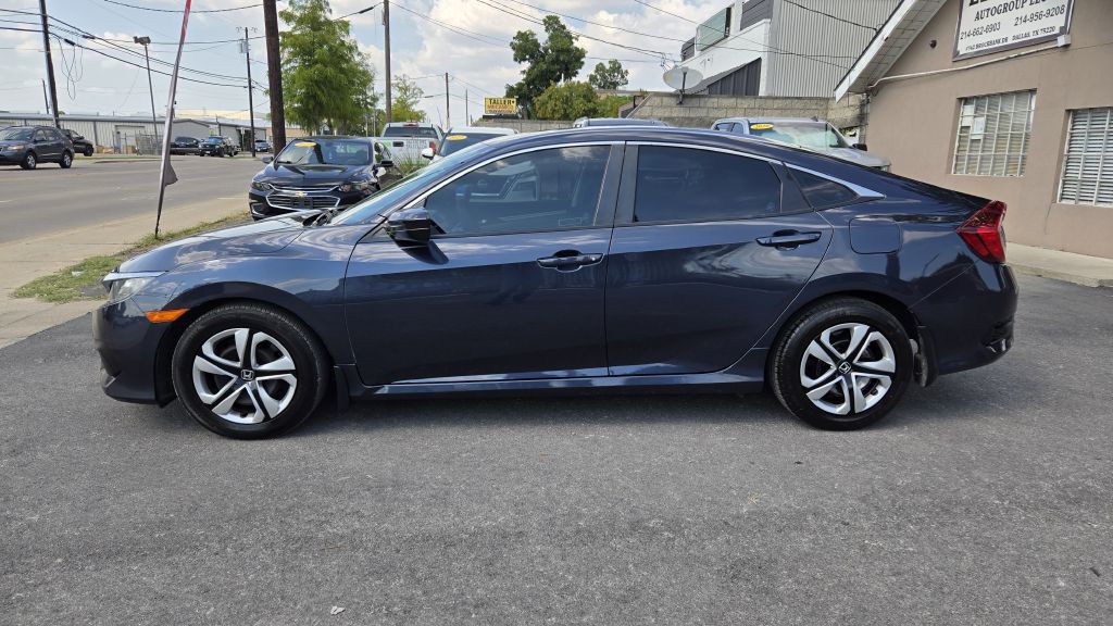 2017 Honda Civic Image 4