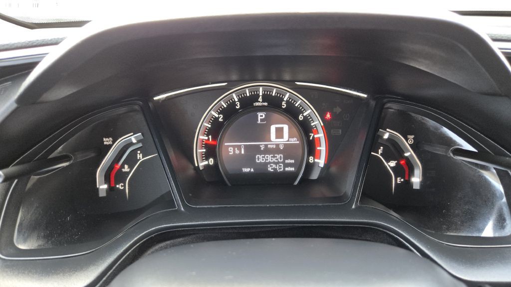 2017 Honda Civic Image 13
