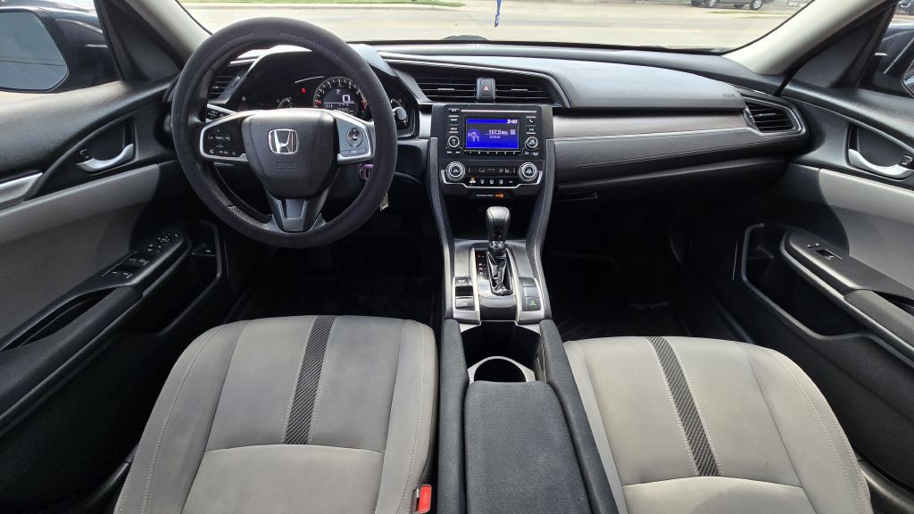 2017 Honda Civic Image 18