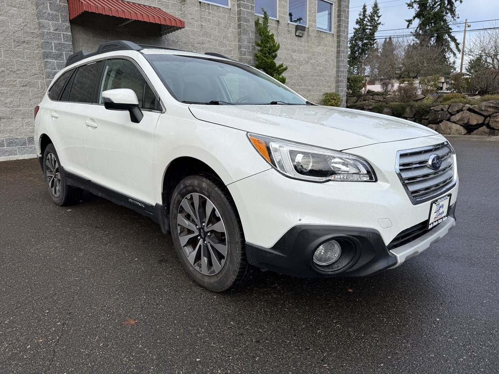 2015 Subaru Outback Image 2