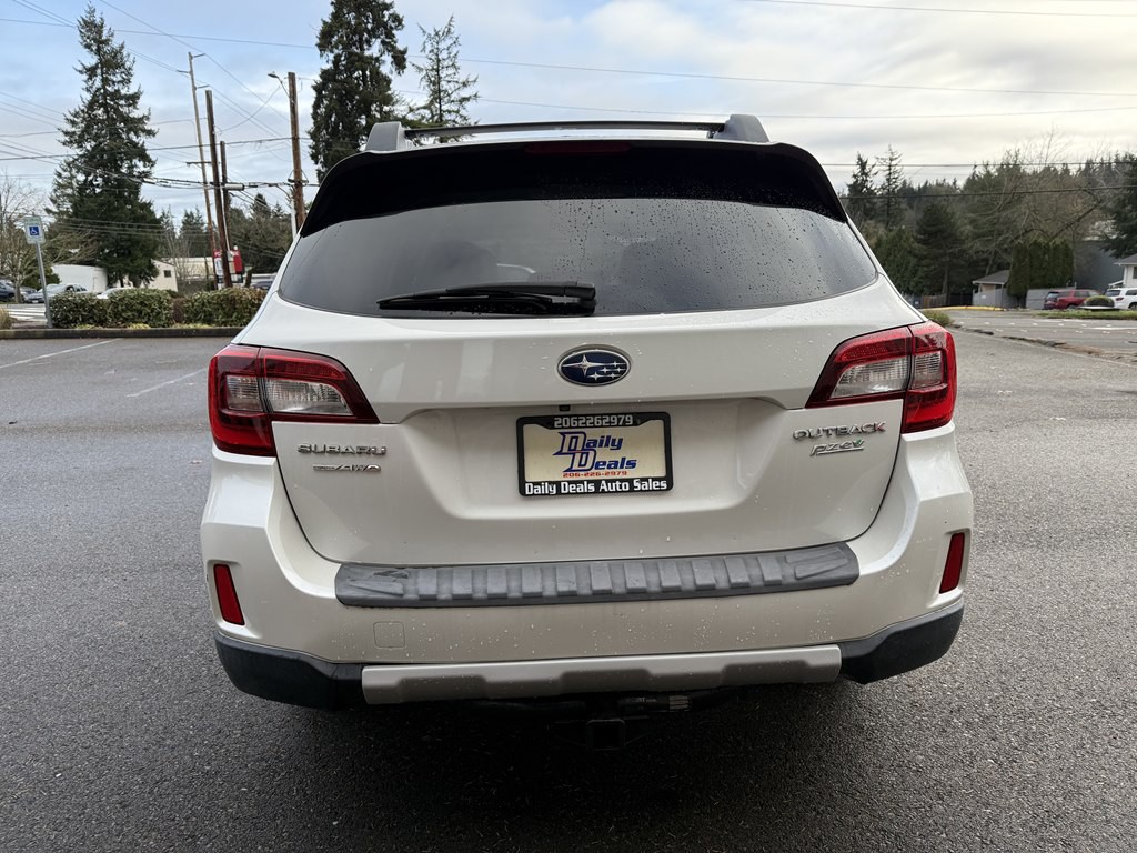 2015 Subaru Outback Image 5