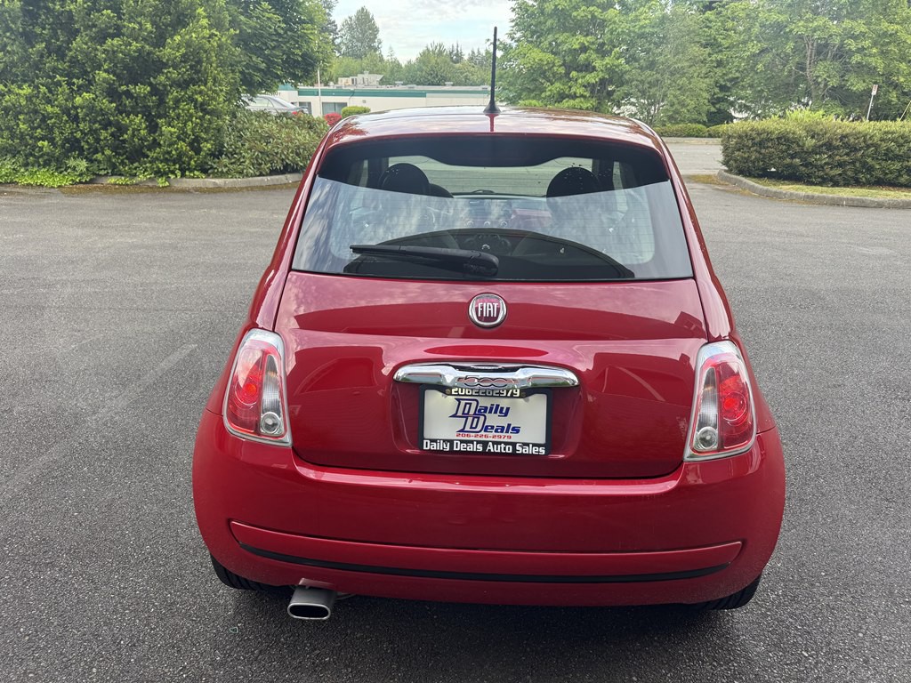 2015 FIAT 500 Image 6