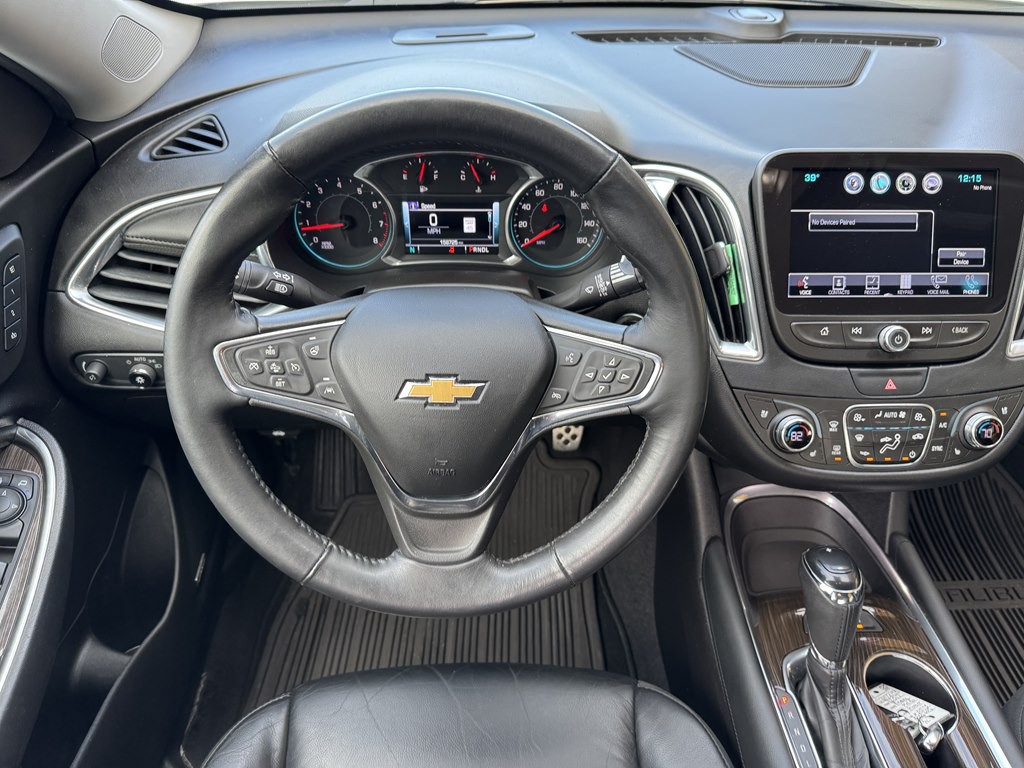 2017 Chevrolet Malibu Image 17