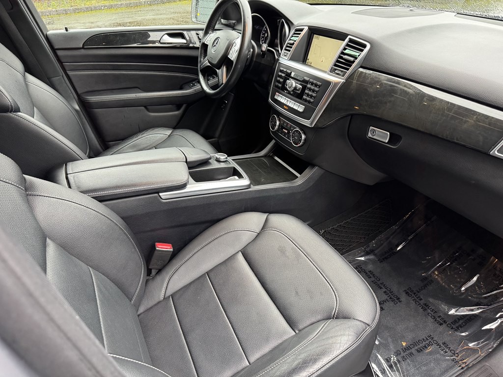 2015 Mercedes-Benz M-Class Image 14