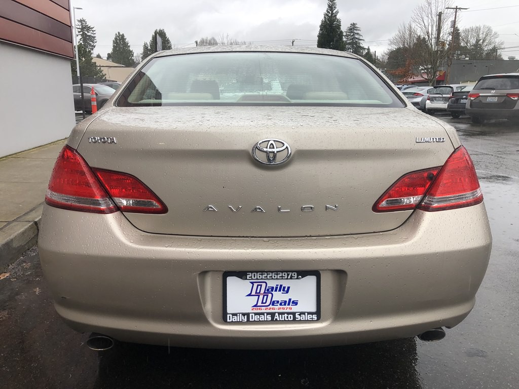 2006 Toyota Avalon Image 9