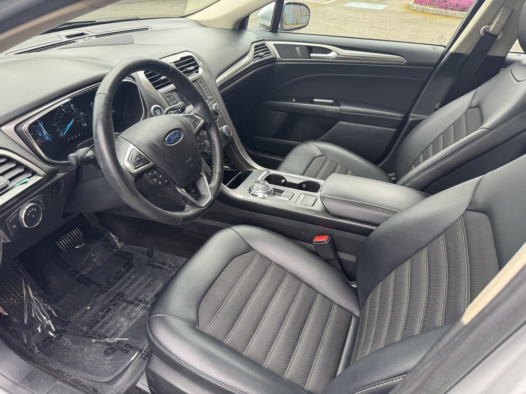 2017 Ford Fusion Image 15