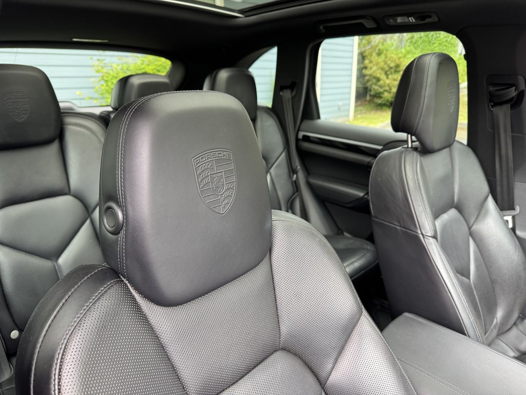 2017 Porsche Cayenne Image 22