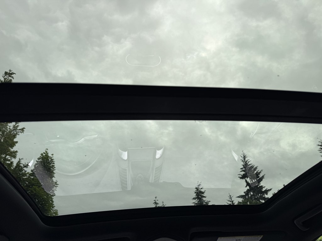 2017 Porsche Cayenne Image 24