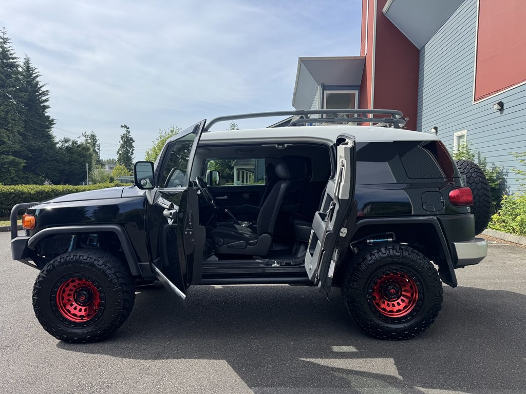 2007 Toyota FJ Cruiser Image 8