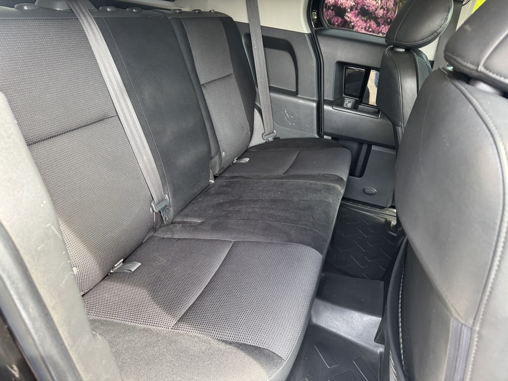 2007 Toyota FJ Cruiser Image 21