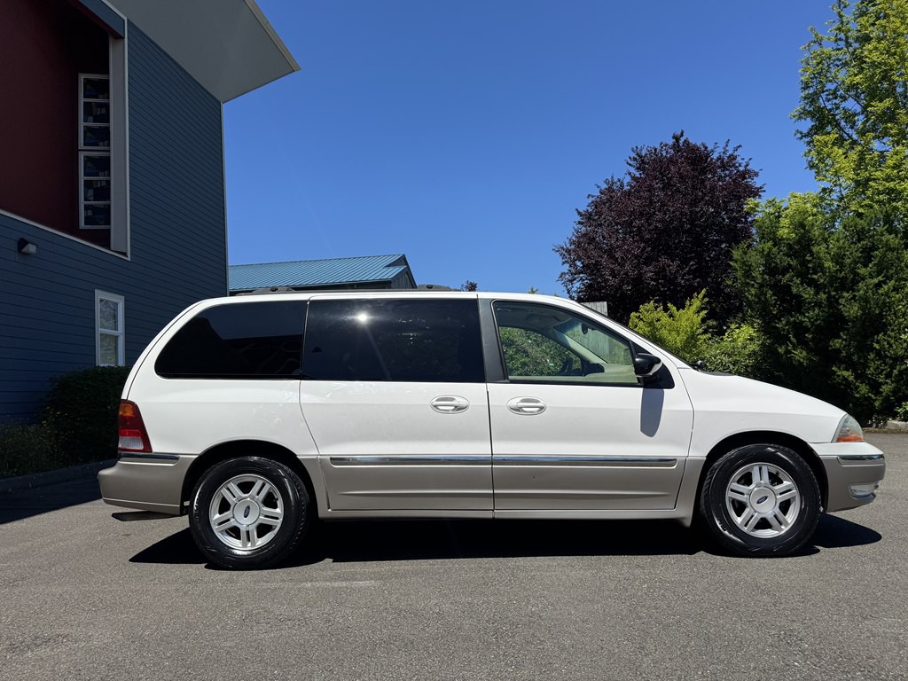 2003 Ford Windstar Image 2
