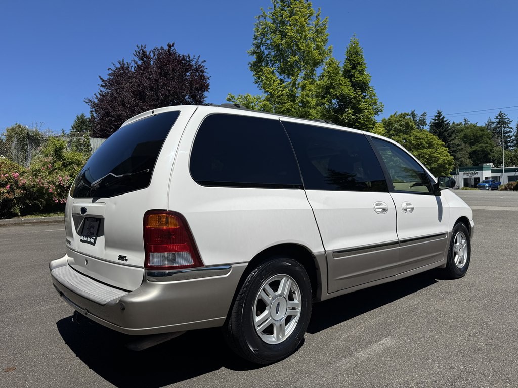 2003 Ford Windstar Image 3