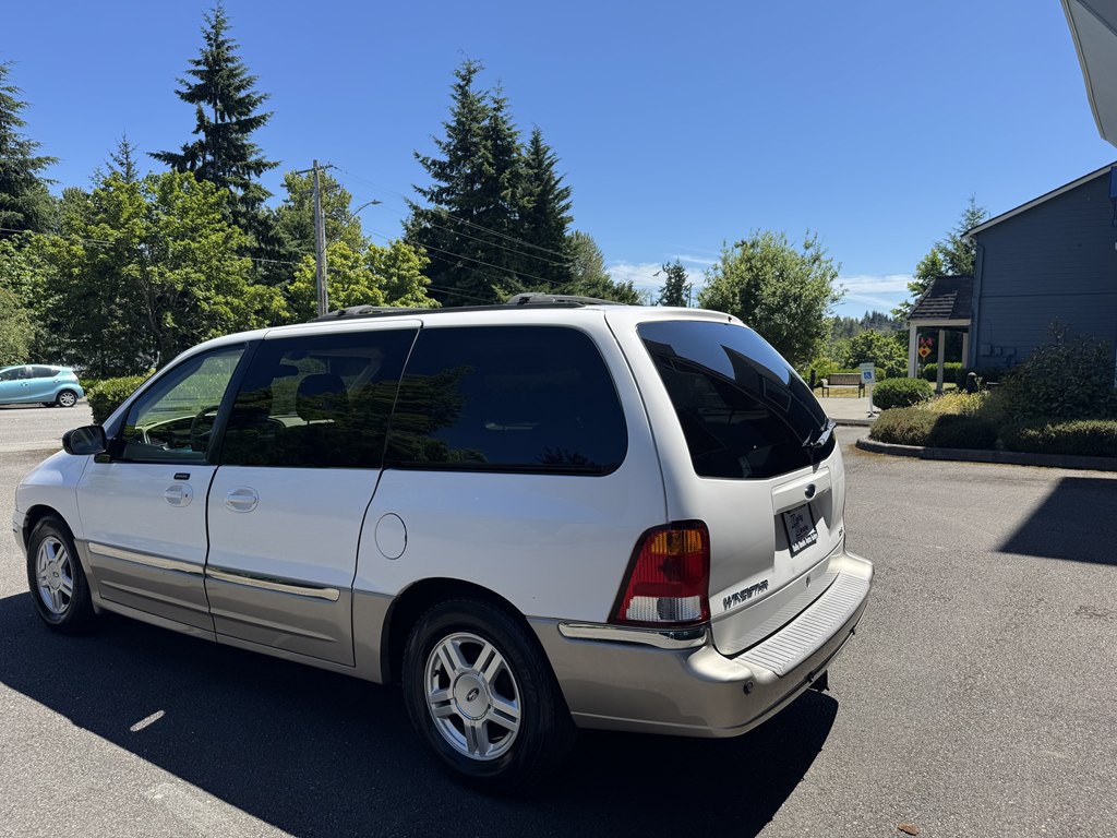 2003 Ford Windstar Image 6